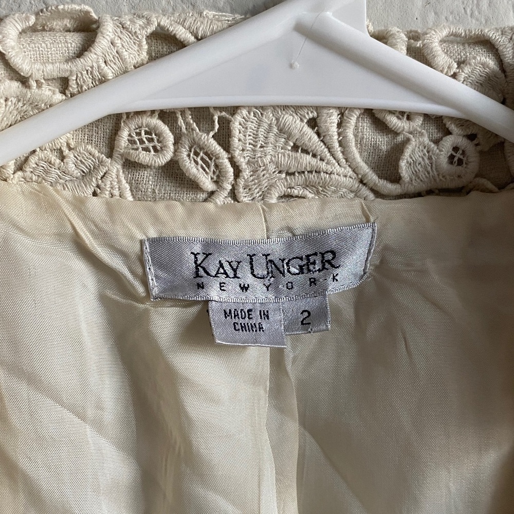 Women’s Kay Unger Cream Lace Blazer - Picture 2 of 16